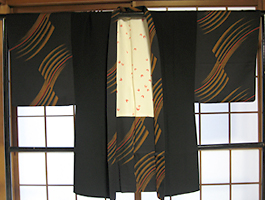 男物羽織を前後から